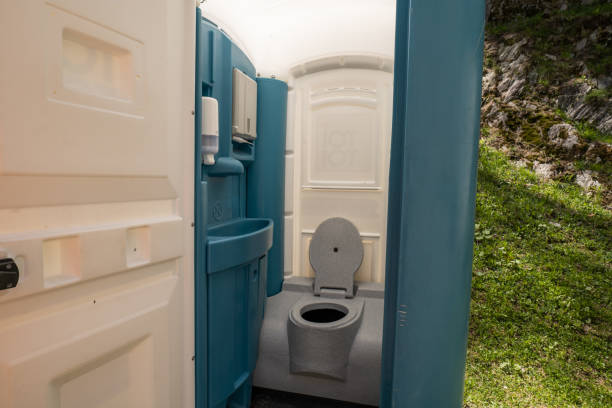 Affordable portable toilet rental in Marthasville, MO